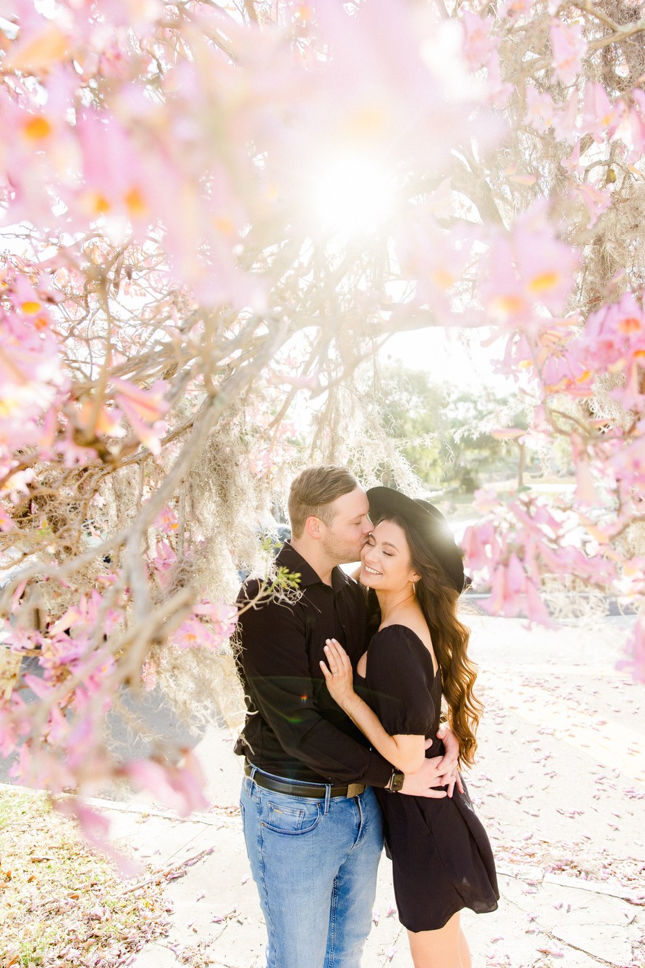 Downtown Tampa engagement session — Tampa Bay photographer Ailyn La Torre