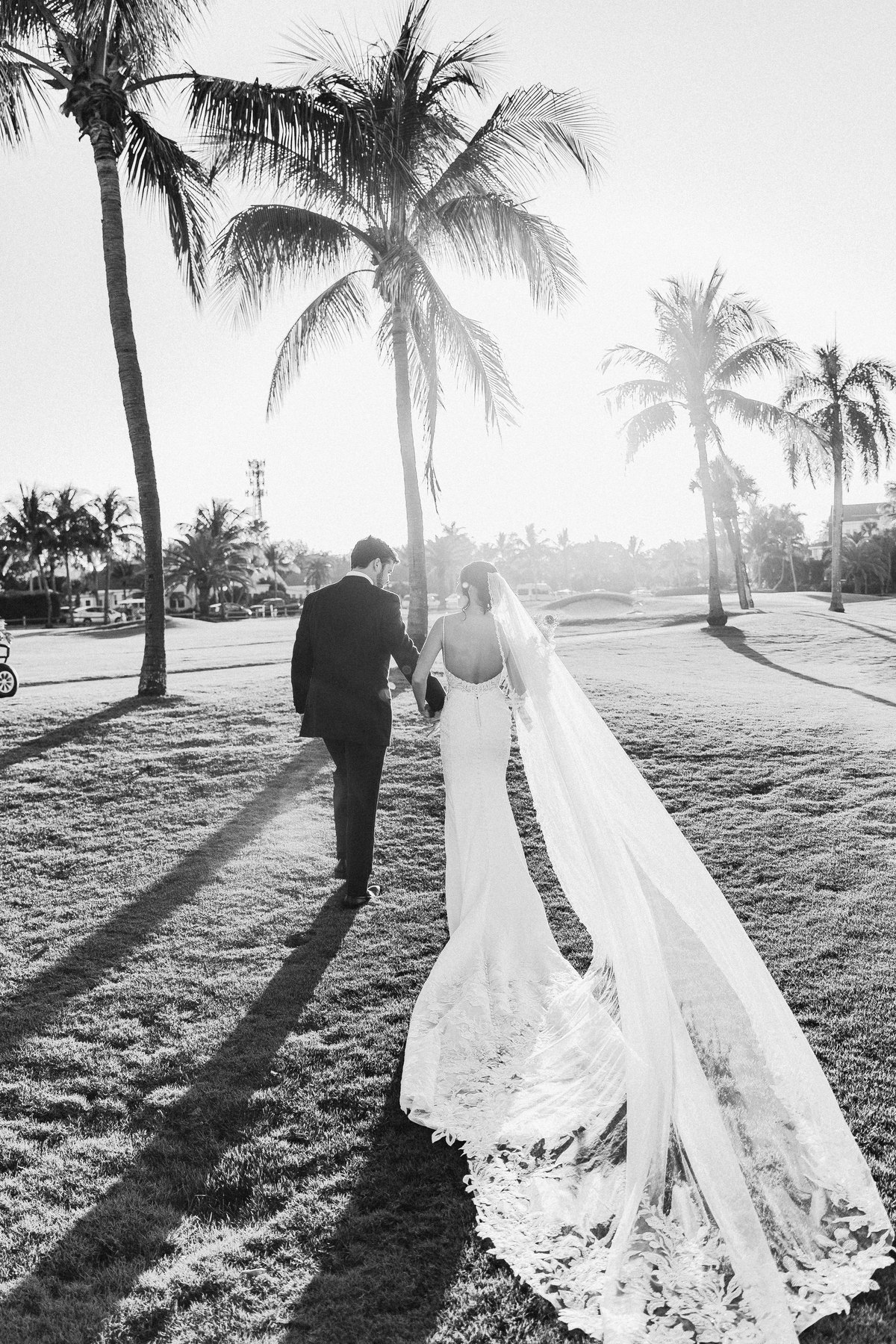 Gasparilla Inn wedding — Tampa Bay wedding photographer Ailyn La Torre