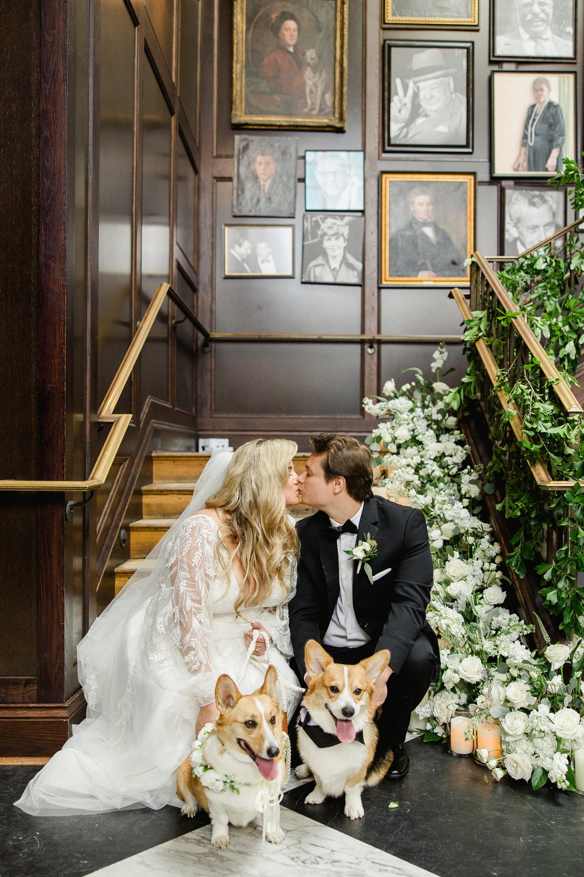 Oxford Exchange wedding — Tampa Bay wedding photographer Ailyn La Torre