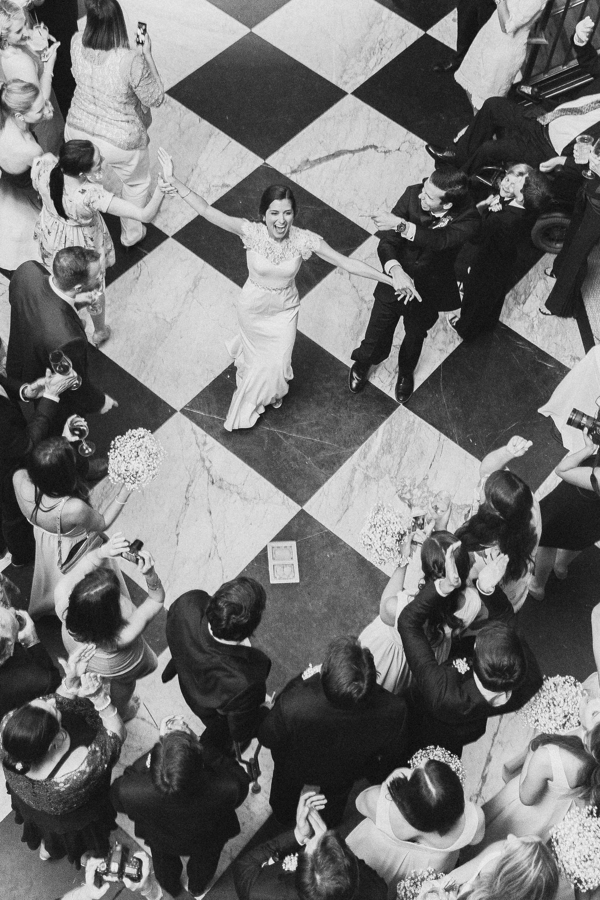 Oxford Exchange wedding — Tampa Bay wedding photographer Ailyn La Torre