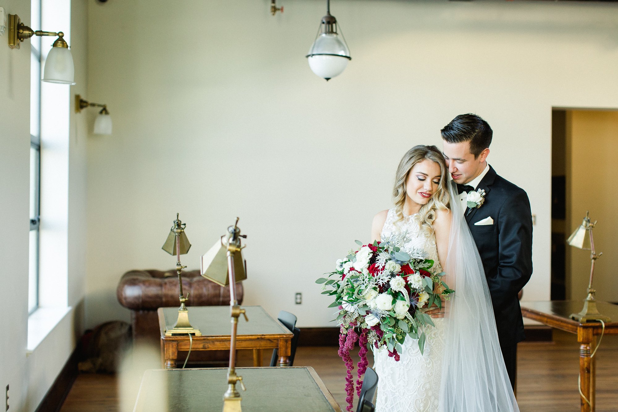 Oxford Exchange wedding — Tampa Bay wedding photographer Ailyn La Torre