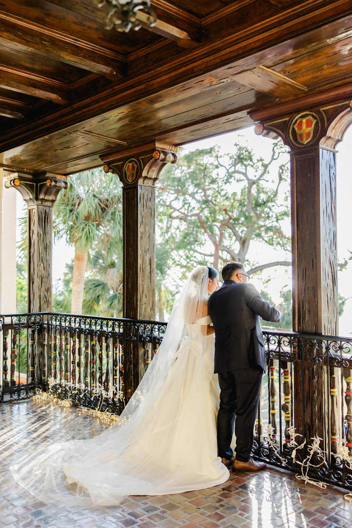 Powel Crosley wedding — Tampa Bay wedding photographer Ailyn La Torre