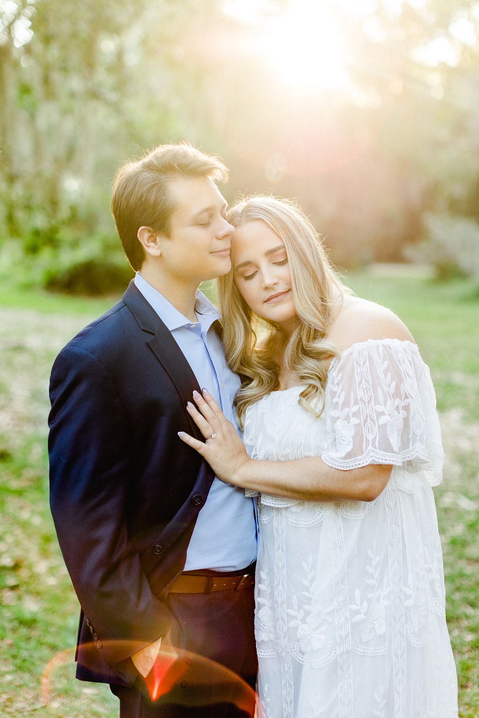 Tampa engagement session — Tampa Bay photographer Ailyn La Torre