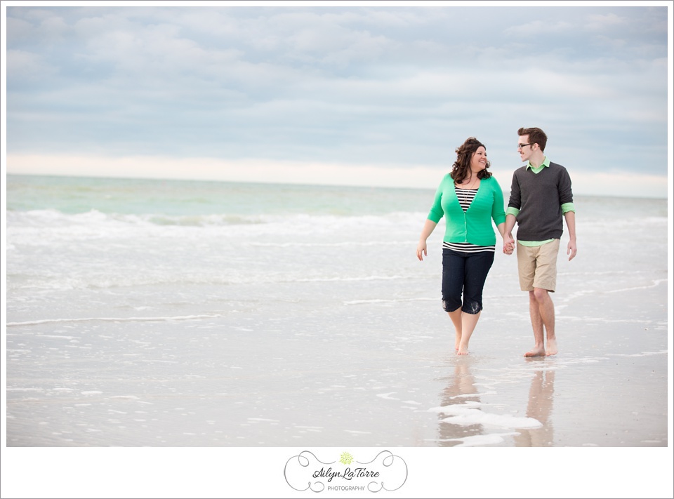 Safety Harbor Engagement | Photos by Ailyn La Torre Photography