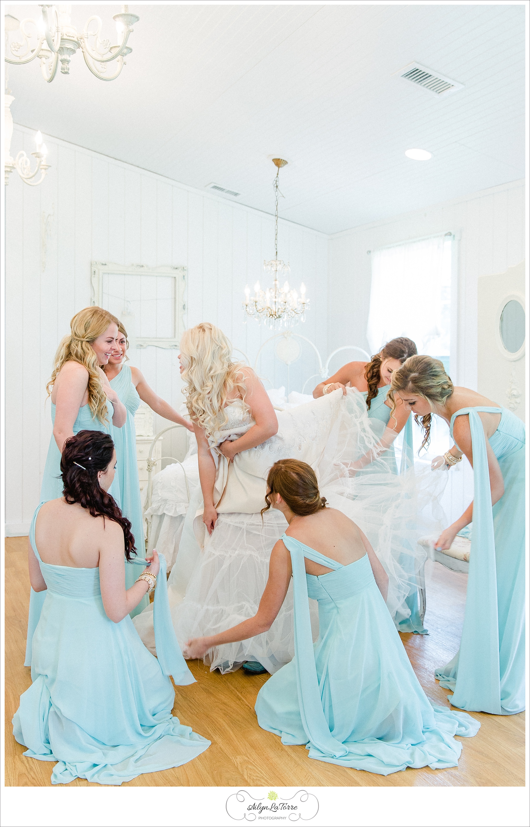 The Southern Barn Wedding | © Ailyn La Torre Photography 2015