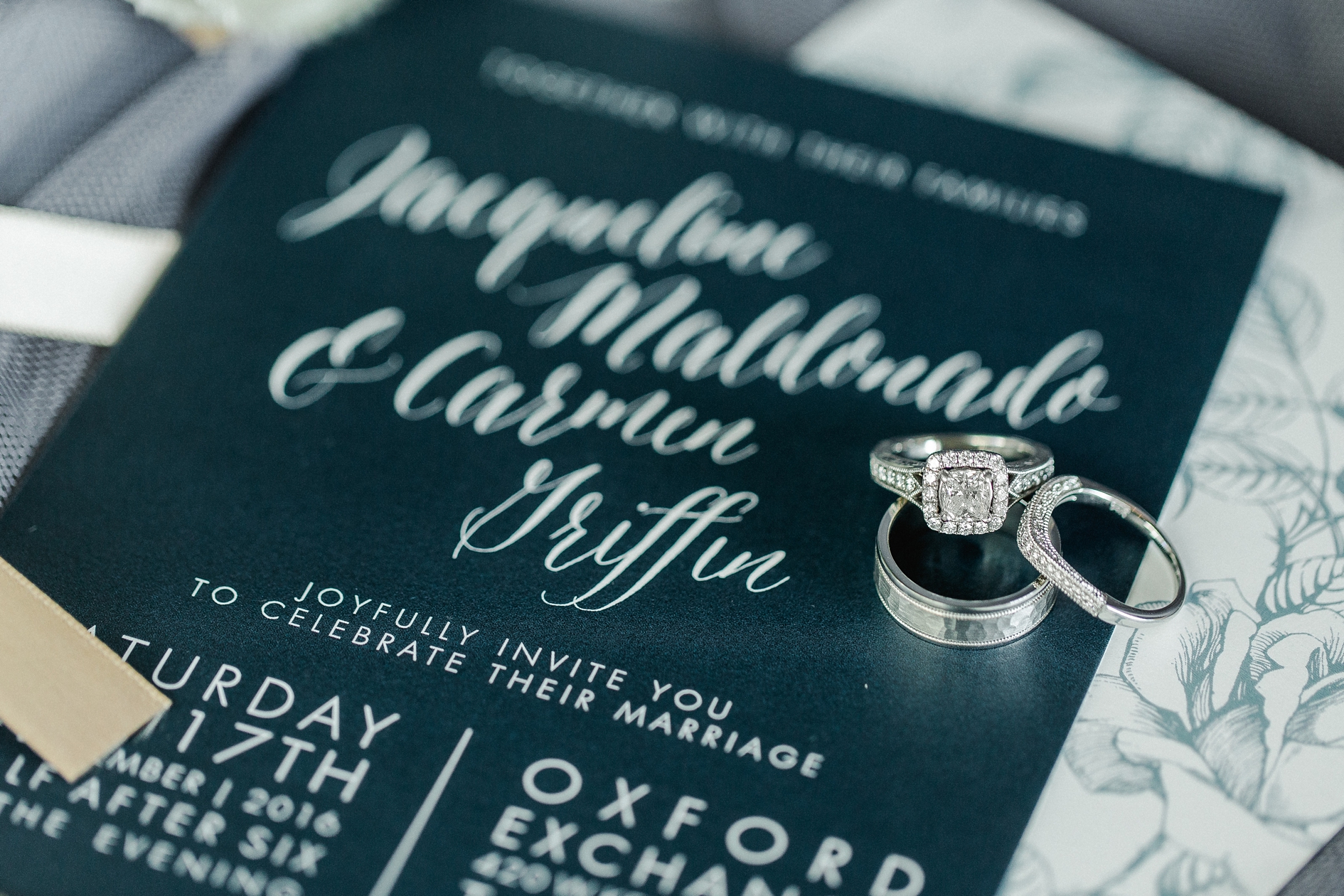 Oxford Exchange Wedding | © Ailyn La Torre Photography 2017