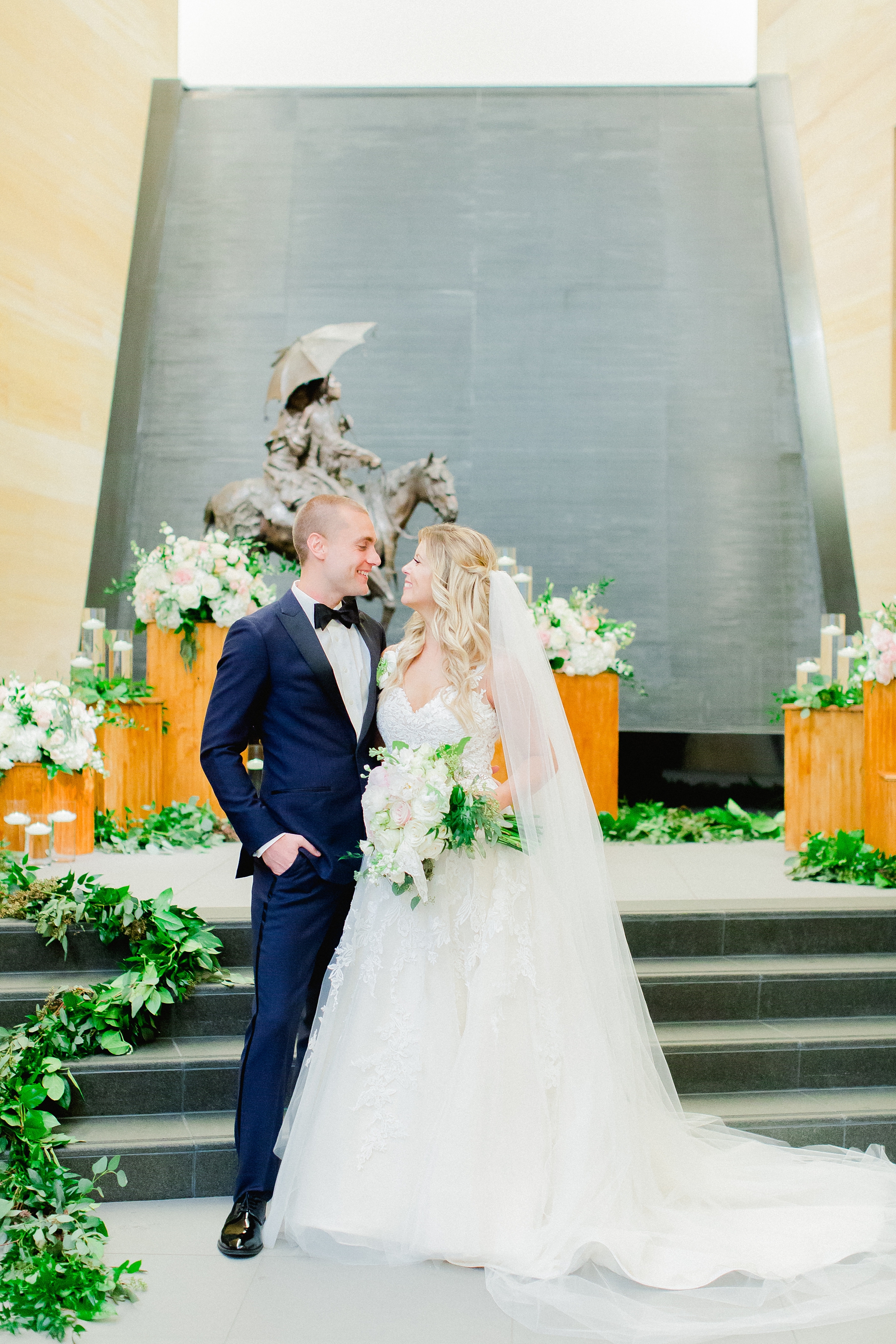 James Museum Wedding | © Ailyn La Torre Photography 2019