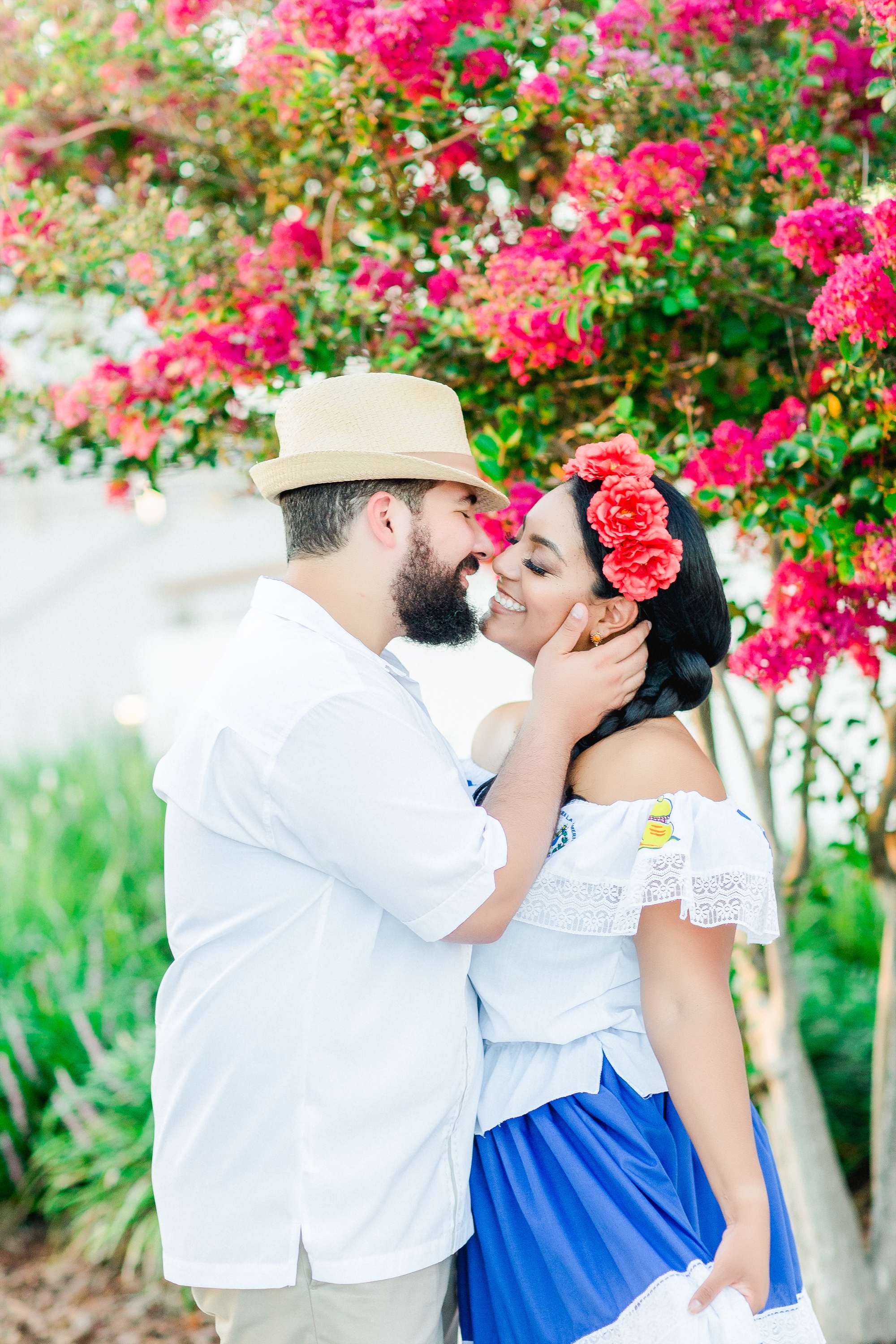 Tampa Engagement | © Ailyn La Torre Photography 2019