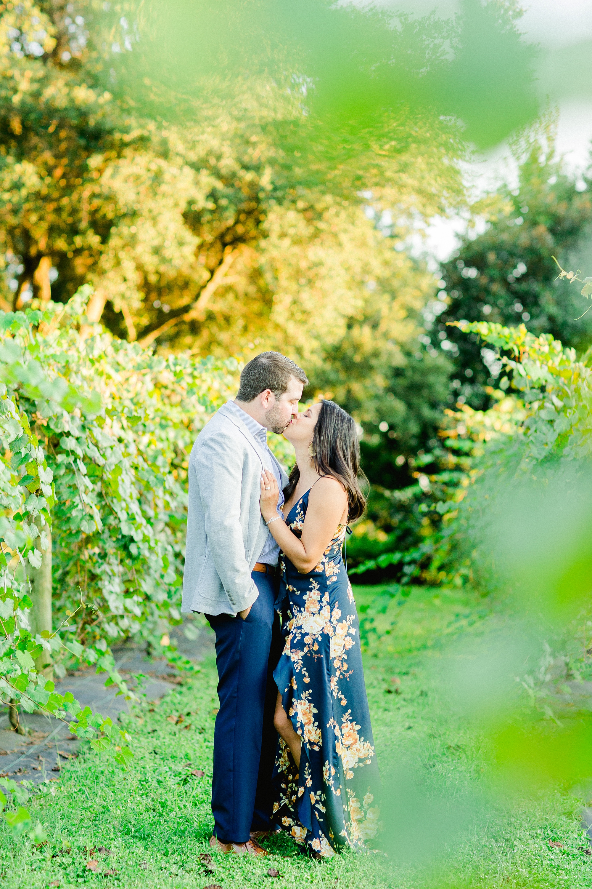 Mision Lago Ranch Engagement | © Ailyn La Torre Photography 2019